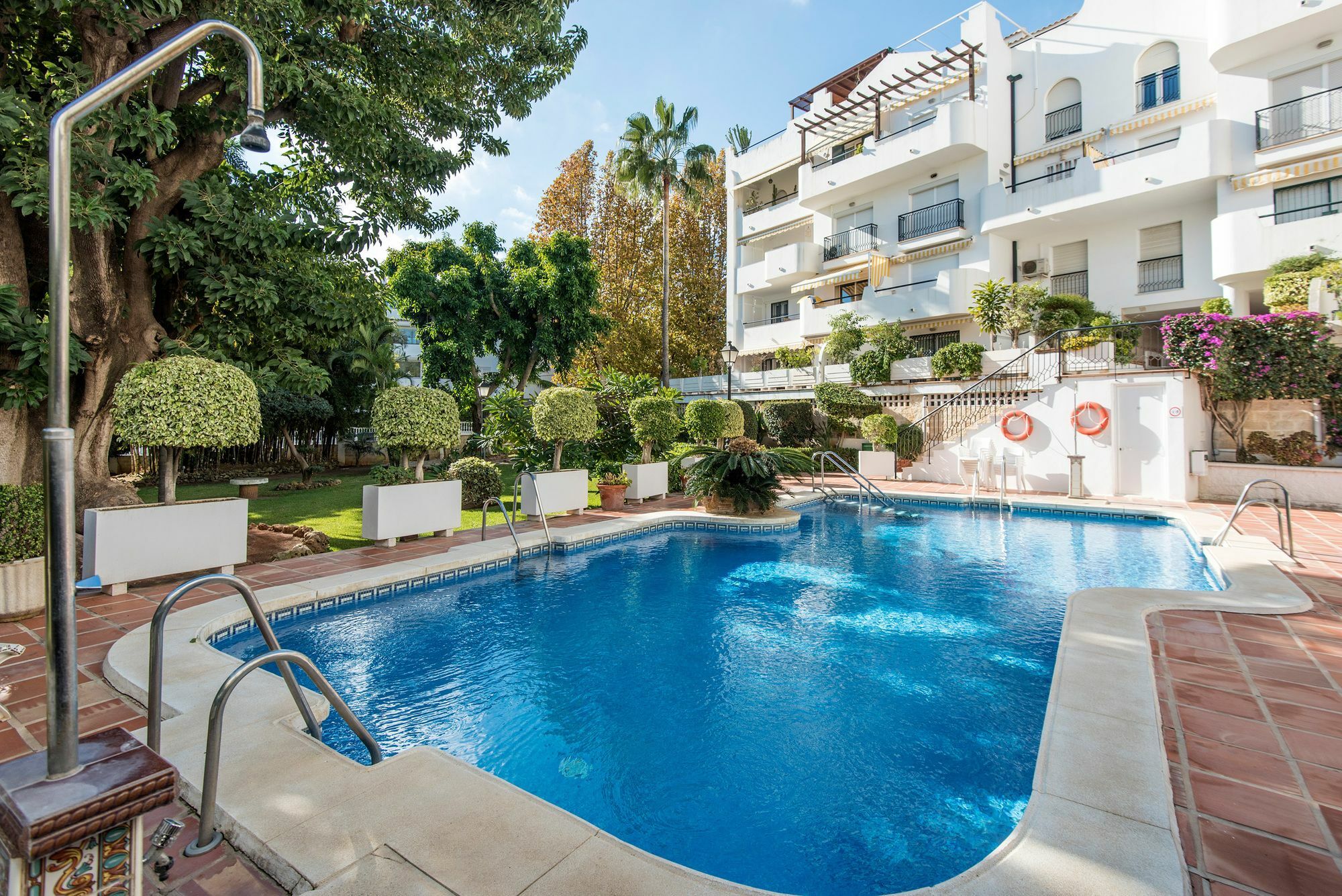 Fantastico Apartamento En La Carihuela Villa Torremolinos Luaran gambar